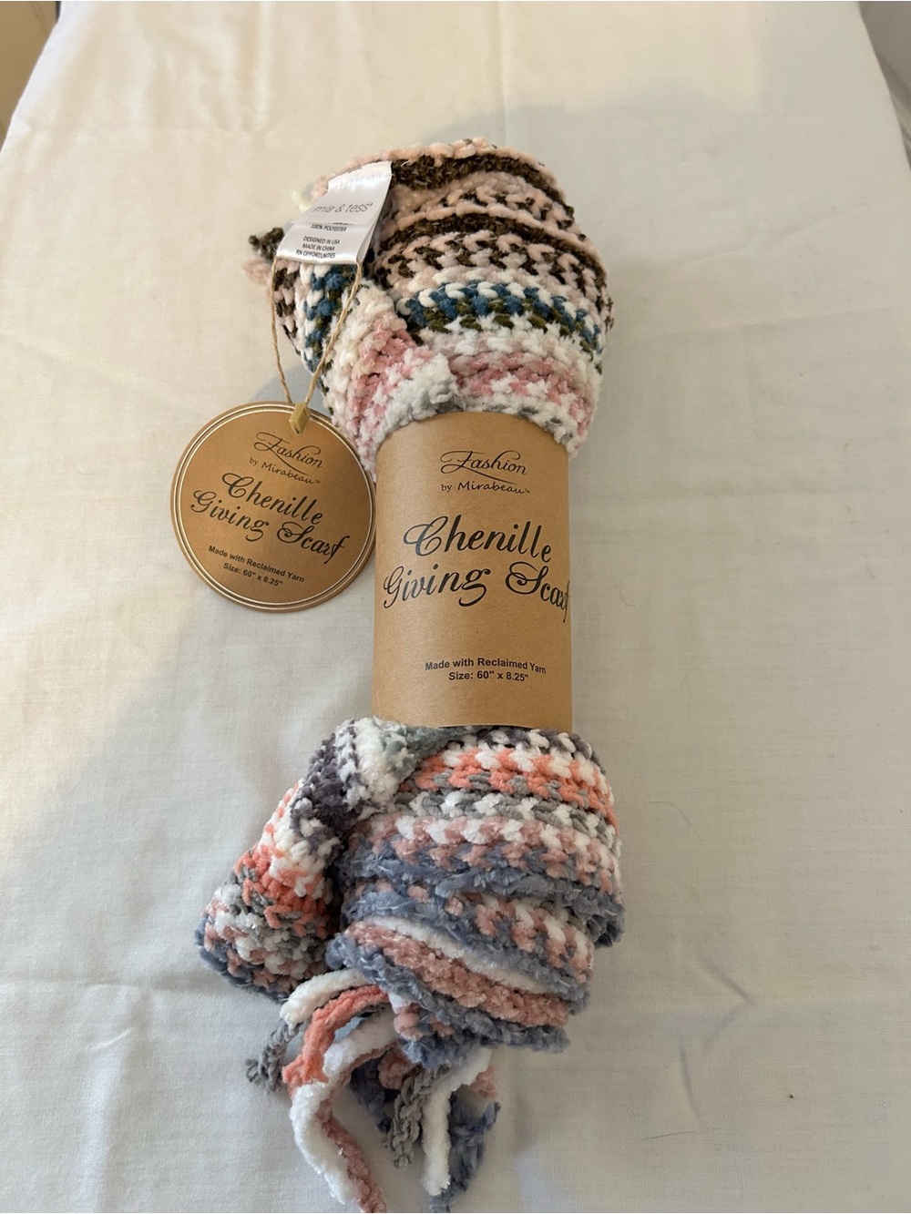 NWT Fashion By Mirabeau Mia & Tess Chenille Giving Scarf/Multi-Color